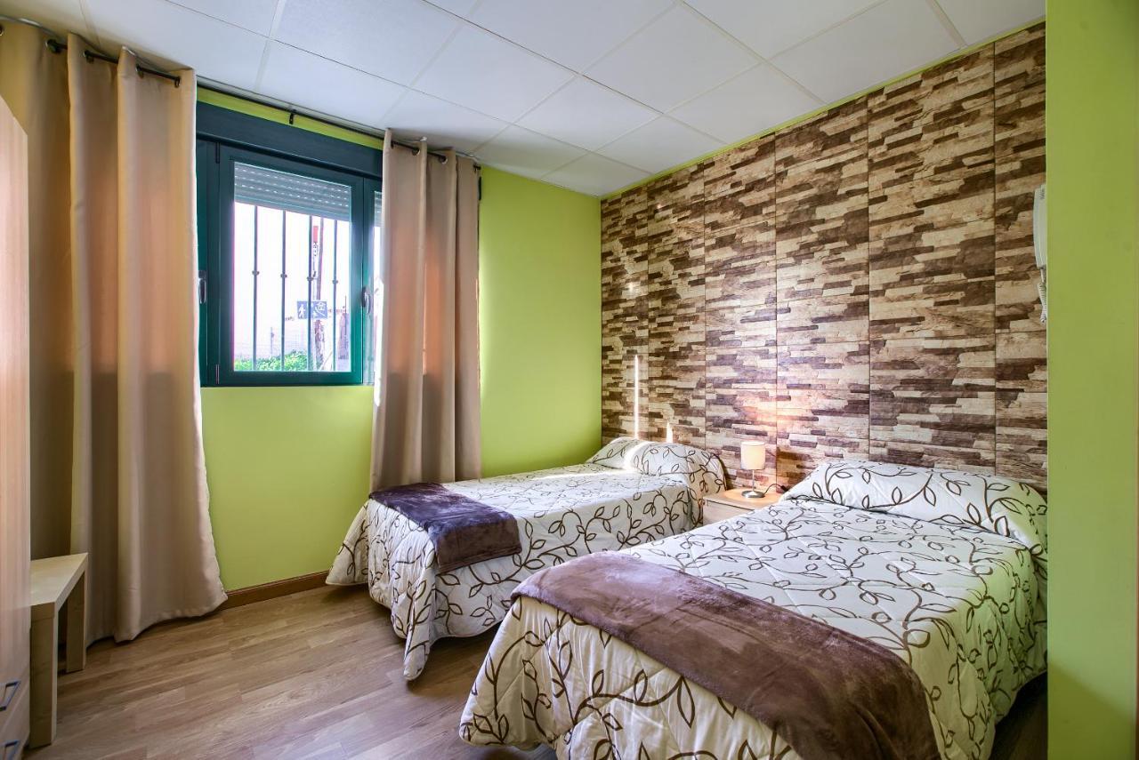 Apartamentos Barajas มาดริด ภายนอก รูปภาพ