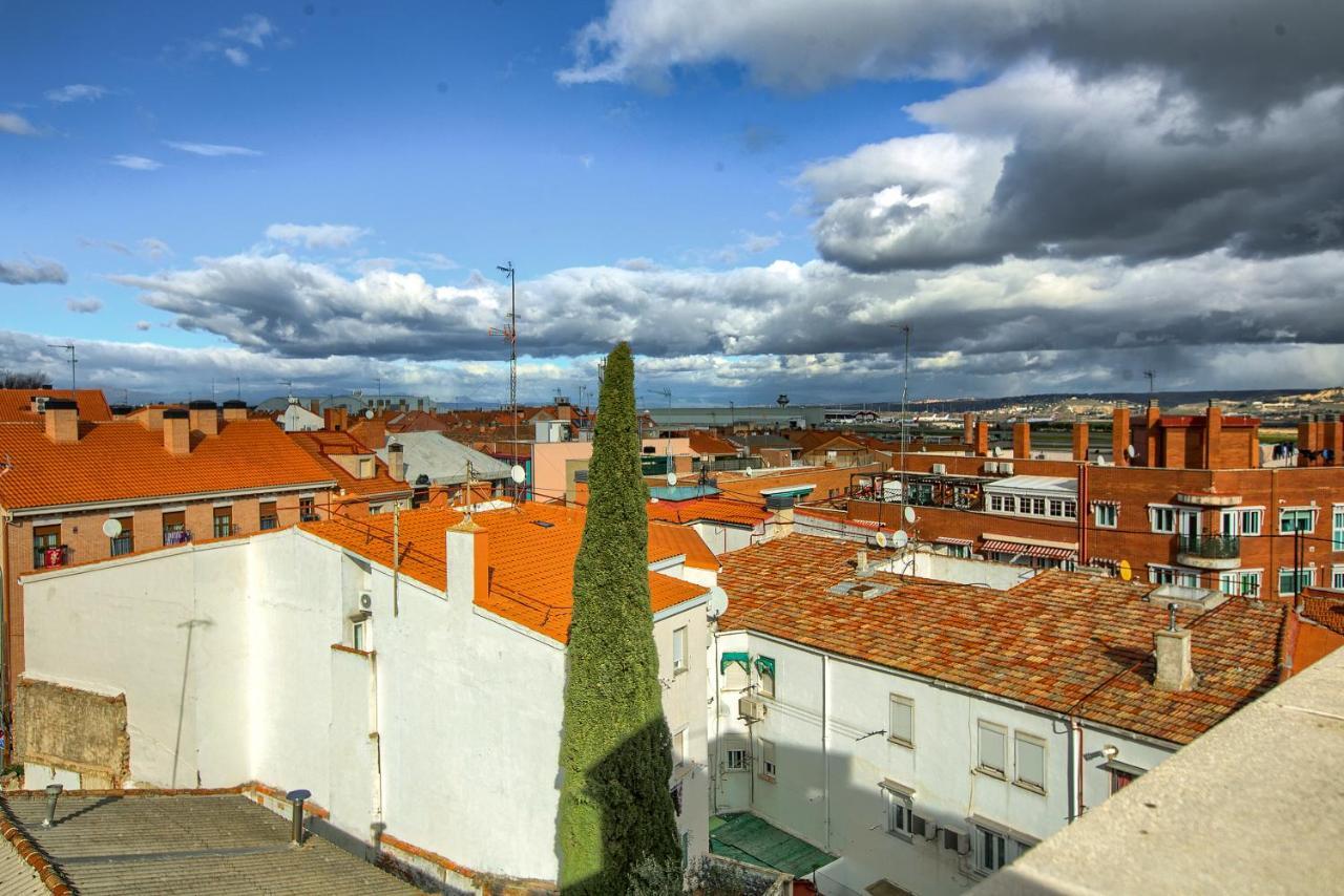 Apartamentos Barajas มาดริด ภายนอก รูปภาพ